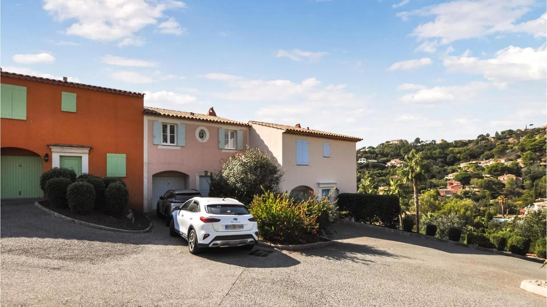 Gorgeous Home In Roquebrune-Sur-Argens 0*,