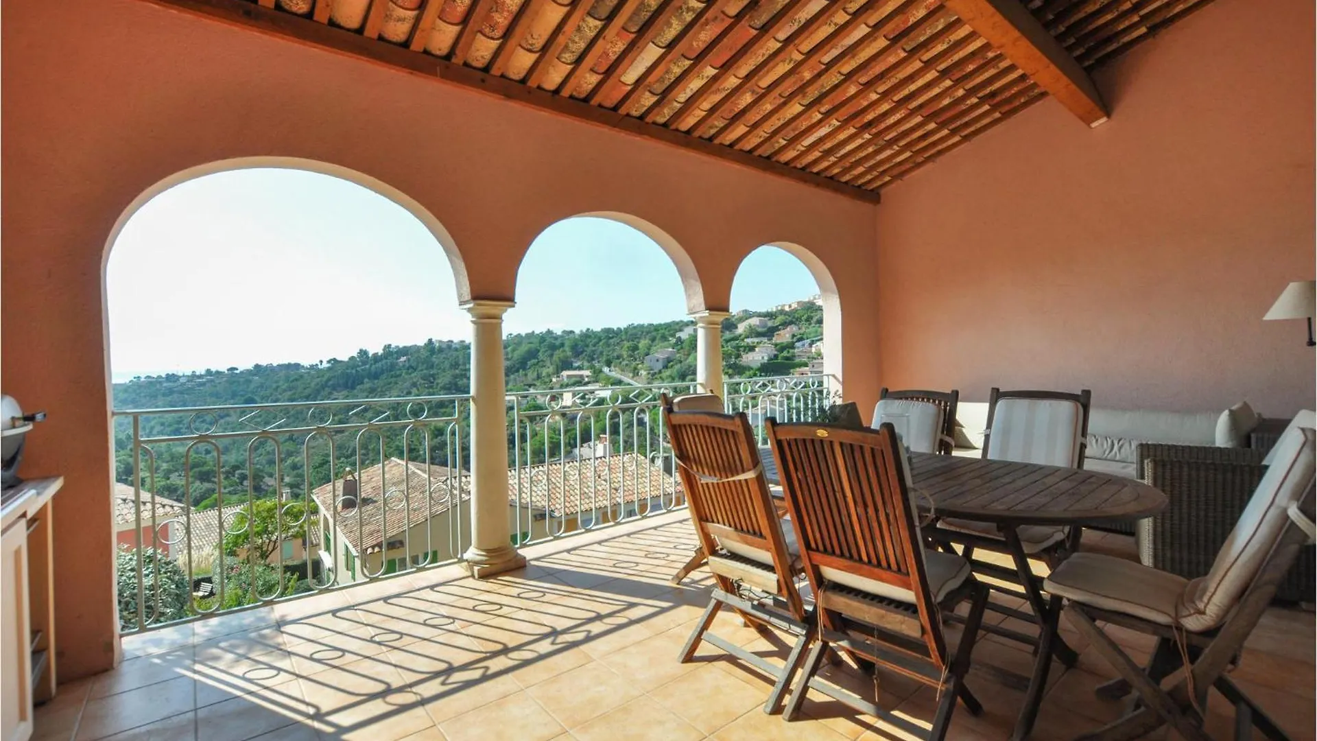 Gorgeous Home In Roquebrune-Sur-Argens