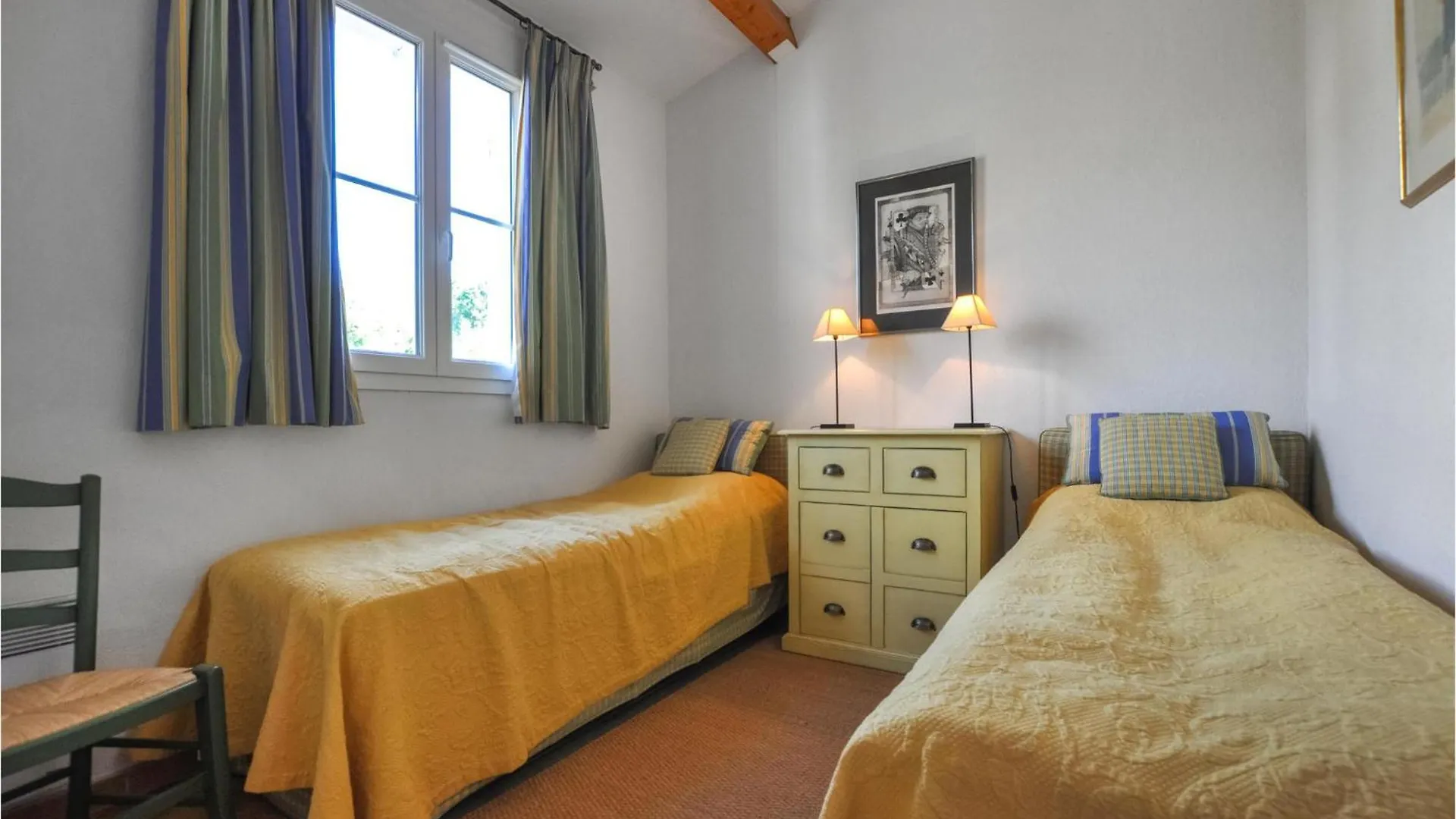 Gorgeous Home In Roquebrune-Sur-Argens 0*,
