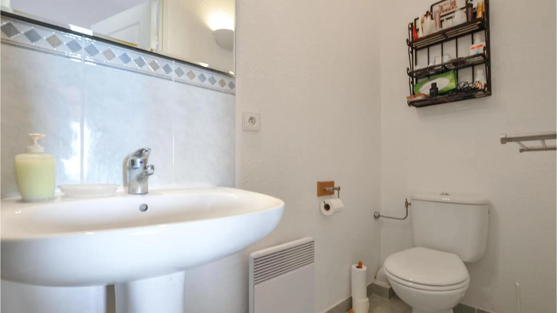 Gorgeous Home In Roquebrune-sur Argens Frankreich