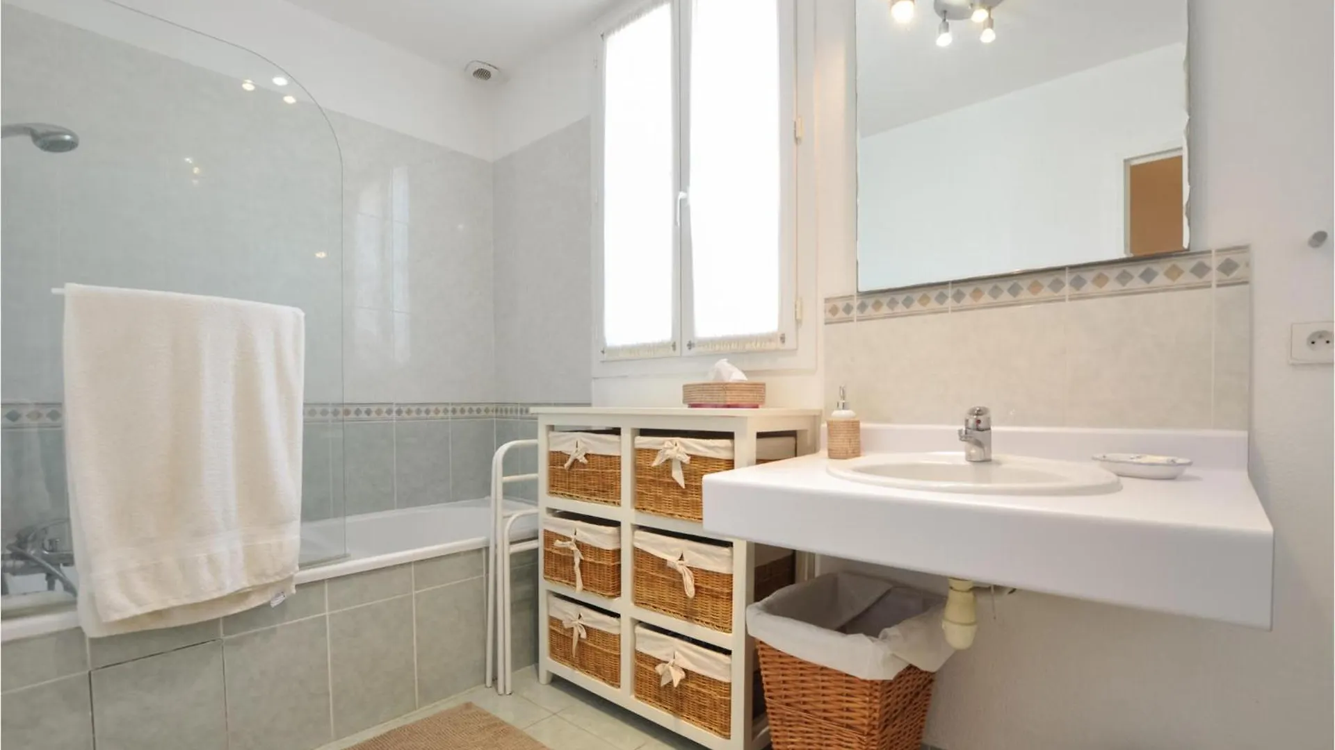 Gorgeous Home In Roquebrune-sur Argens 0*,